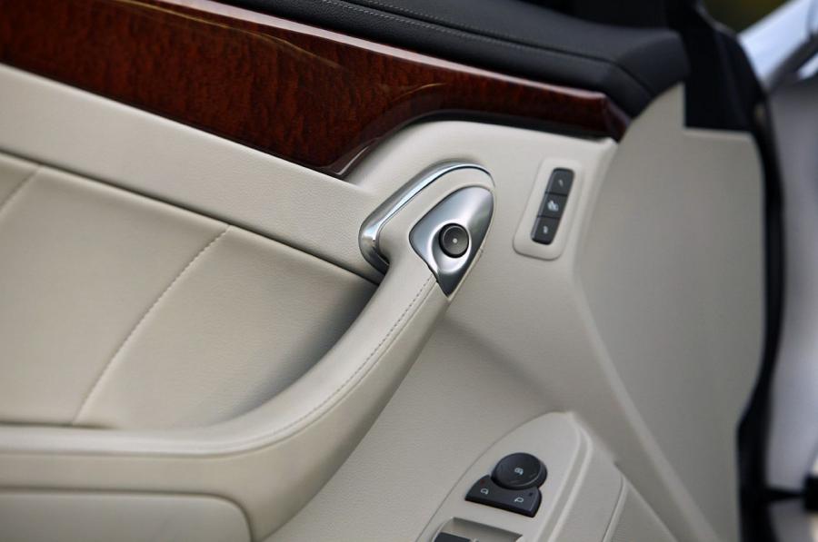  Cadillac CTS Coupe 2011 года  (фото 16 из 128)